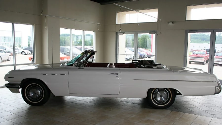 1962 Buick Invicta - Image 2 of 9