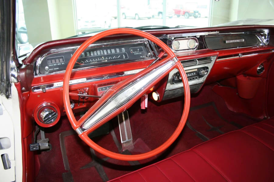 1962 Buick Invicta - Image 5 of 9
