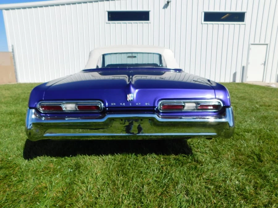 1962 Buick Invicta - Image 10 of 14