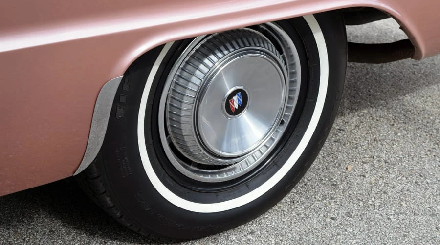 1962 Buick Invicta - Image 9 of 11