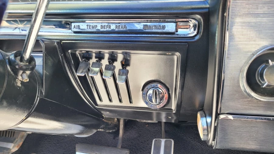 1962 Buick Invicta - Image 22 of 27