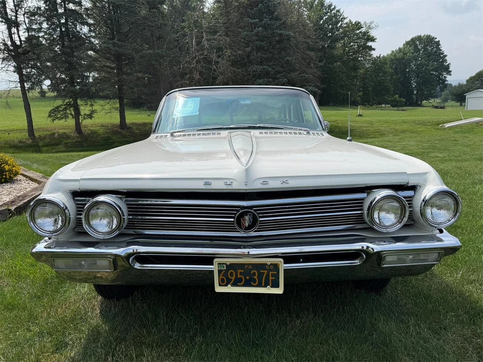 1962 Buick LeSabre - Image 4 of 31