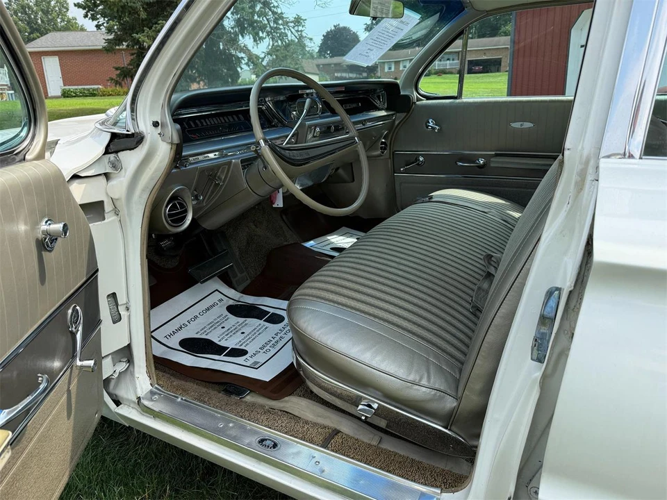 1962 Buick LeSabre - Image 27 of 31