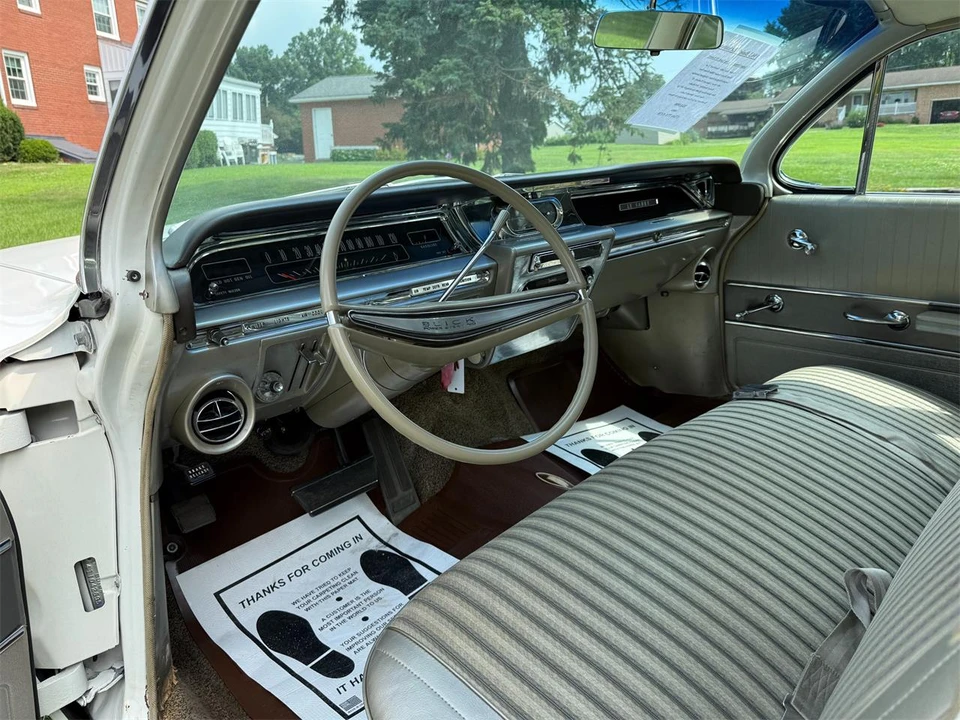 1962 Buick LeSabre - Image 28 of 31