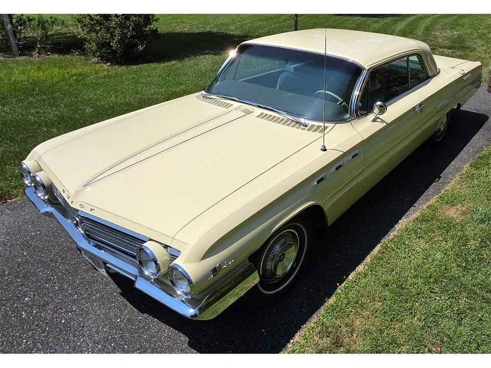 1962 Buick LeSabre - Image 2 of 31