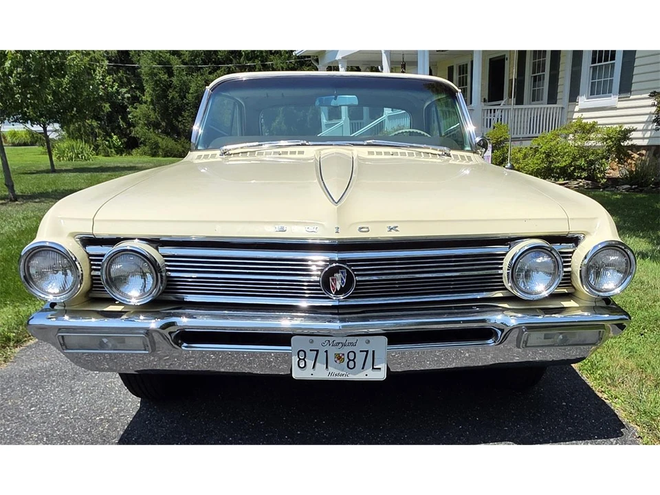 1962 Buick LeSabre - Image 18 of 31
