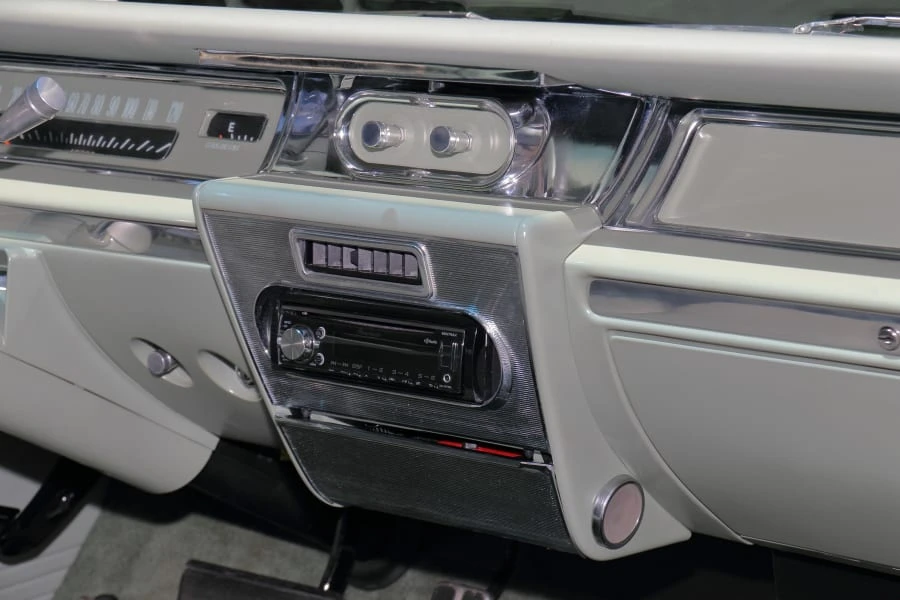 1962 Buick LeSabre - Image 21 of 29