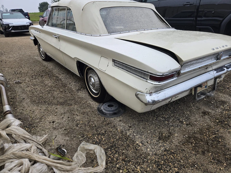 1962 Buick Skylark 1st-2nd Gen - Image 9 of 31