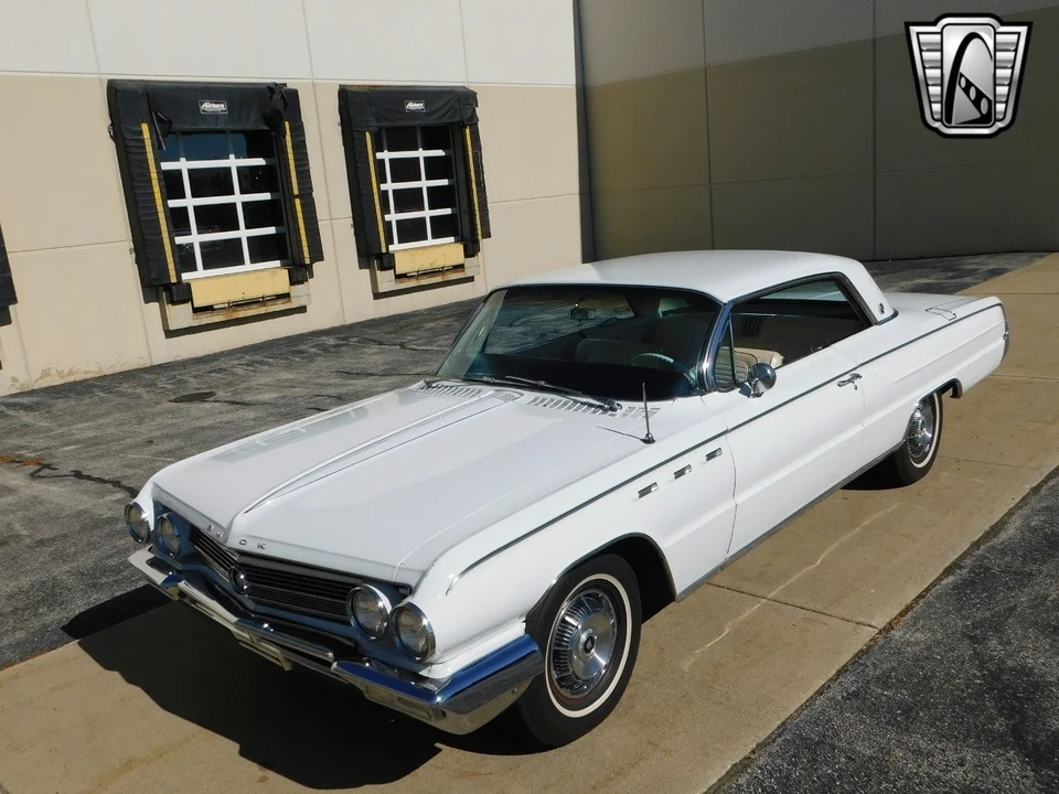 1962 Buick Wildcat - Image 4 of 12