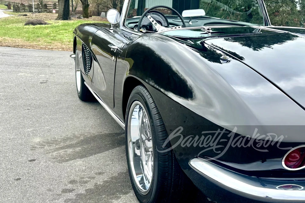 1962 Chevrolet Corvette C1 - Image 23 of 24