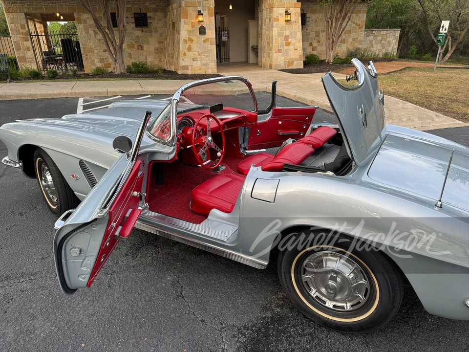 1962 Chevrolet Corvette C1 - Image 17 of 25