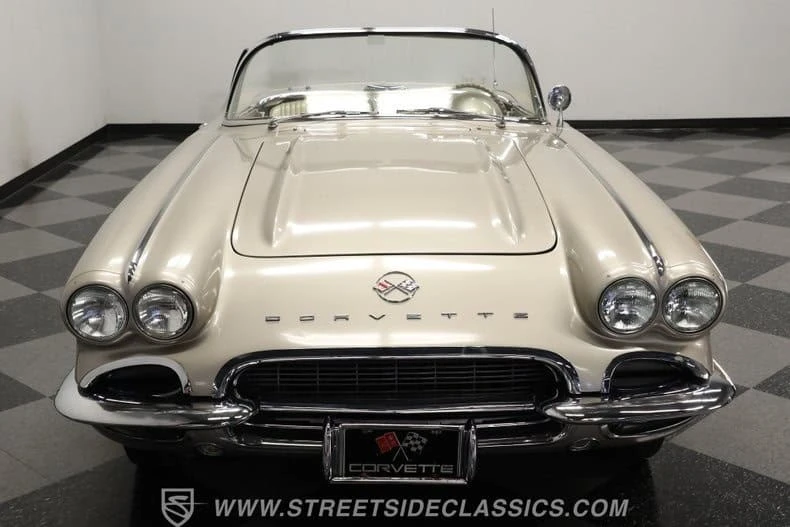 1962 Chevrolet Corvette C1 - Image 17 of 31