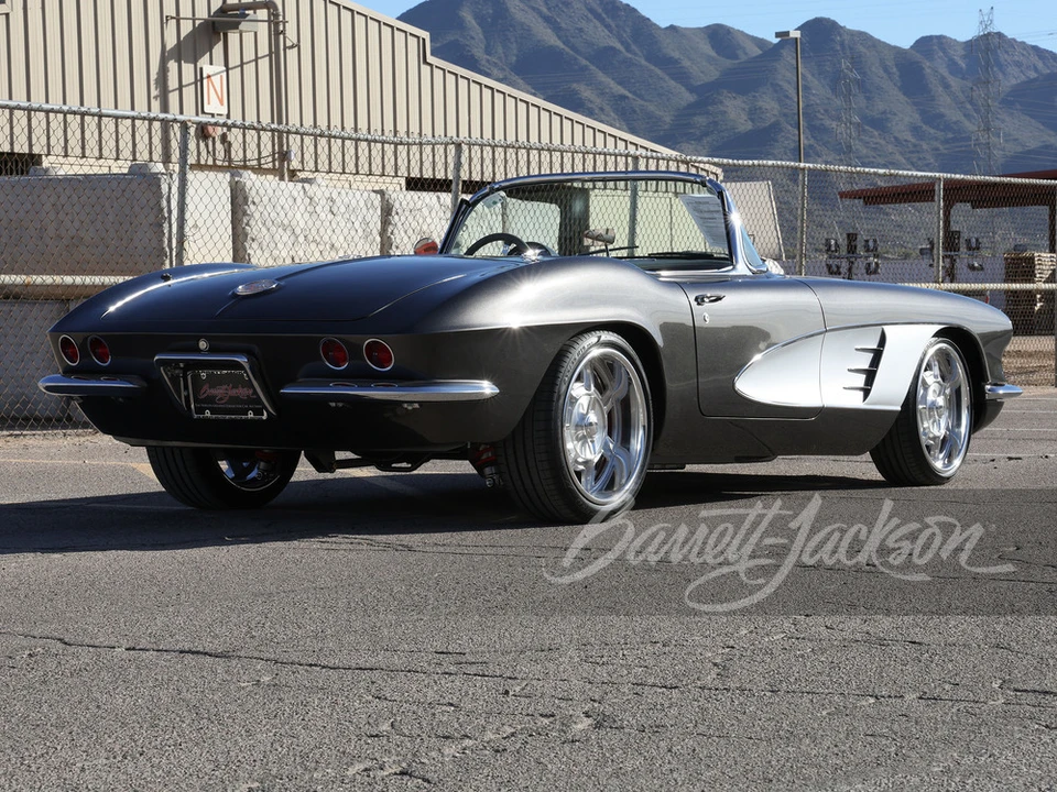 1962 Chevrolet Corvette C1 - Image 2 of 31