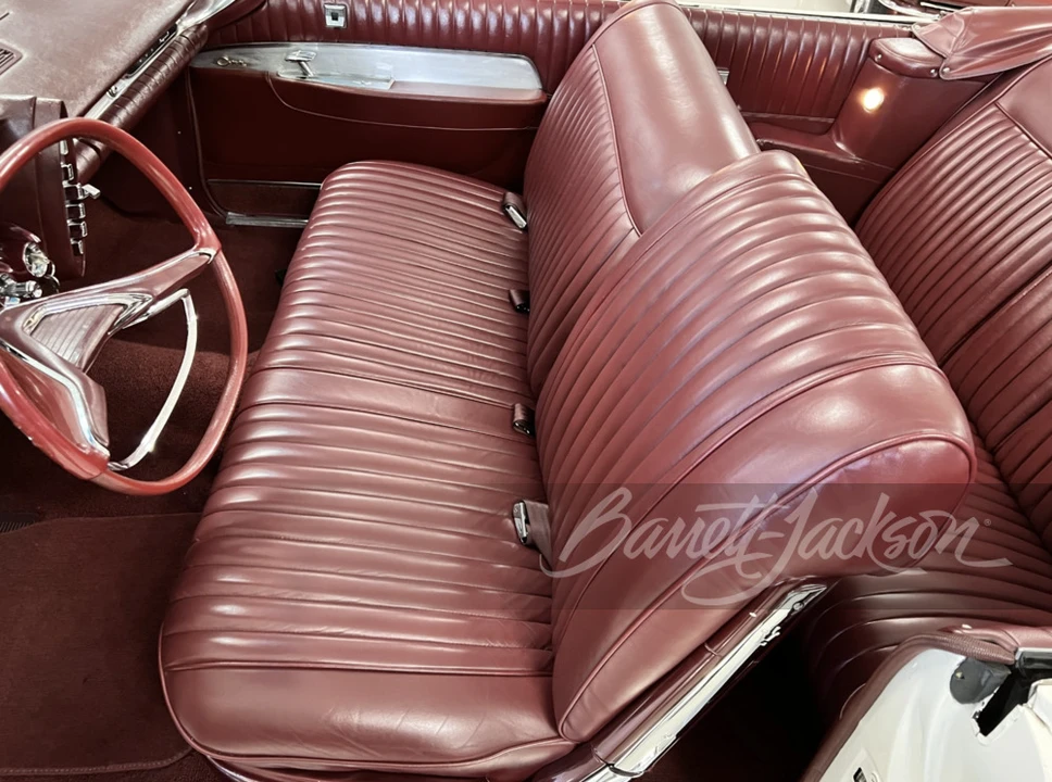1962 Chrysler Imperial 2nd Gen - Image 30 of 31