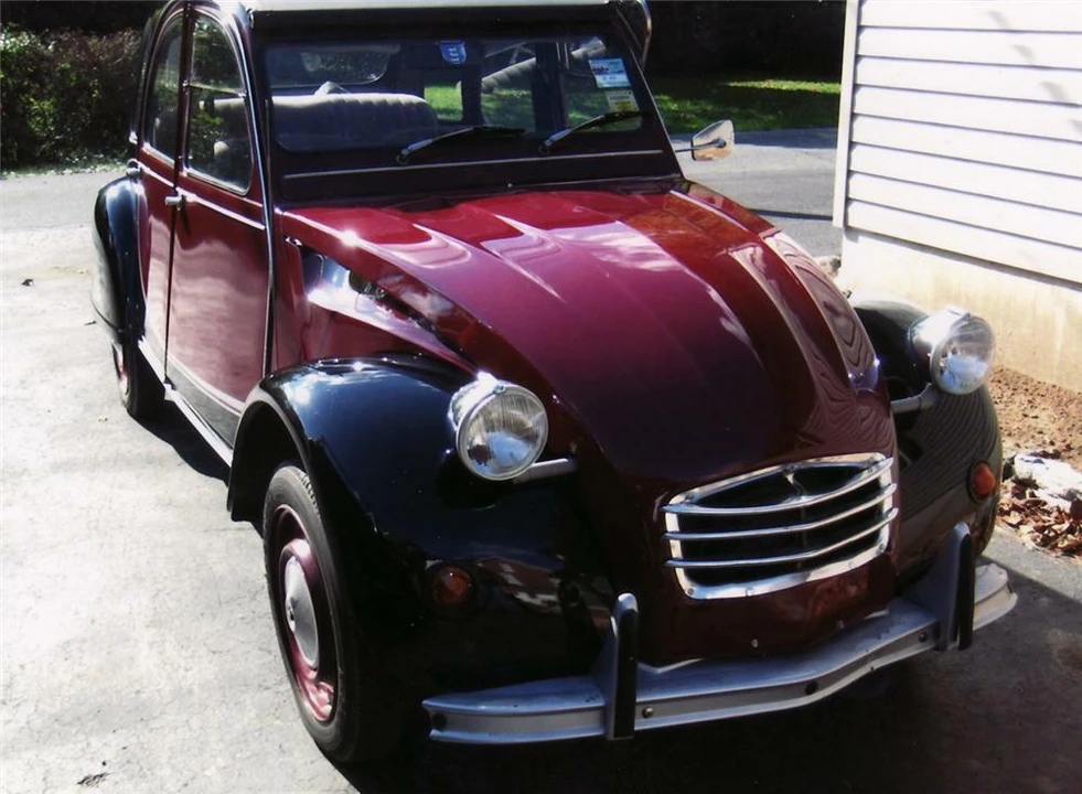 1962 Citroen 2CV - Image 2 of 3