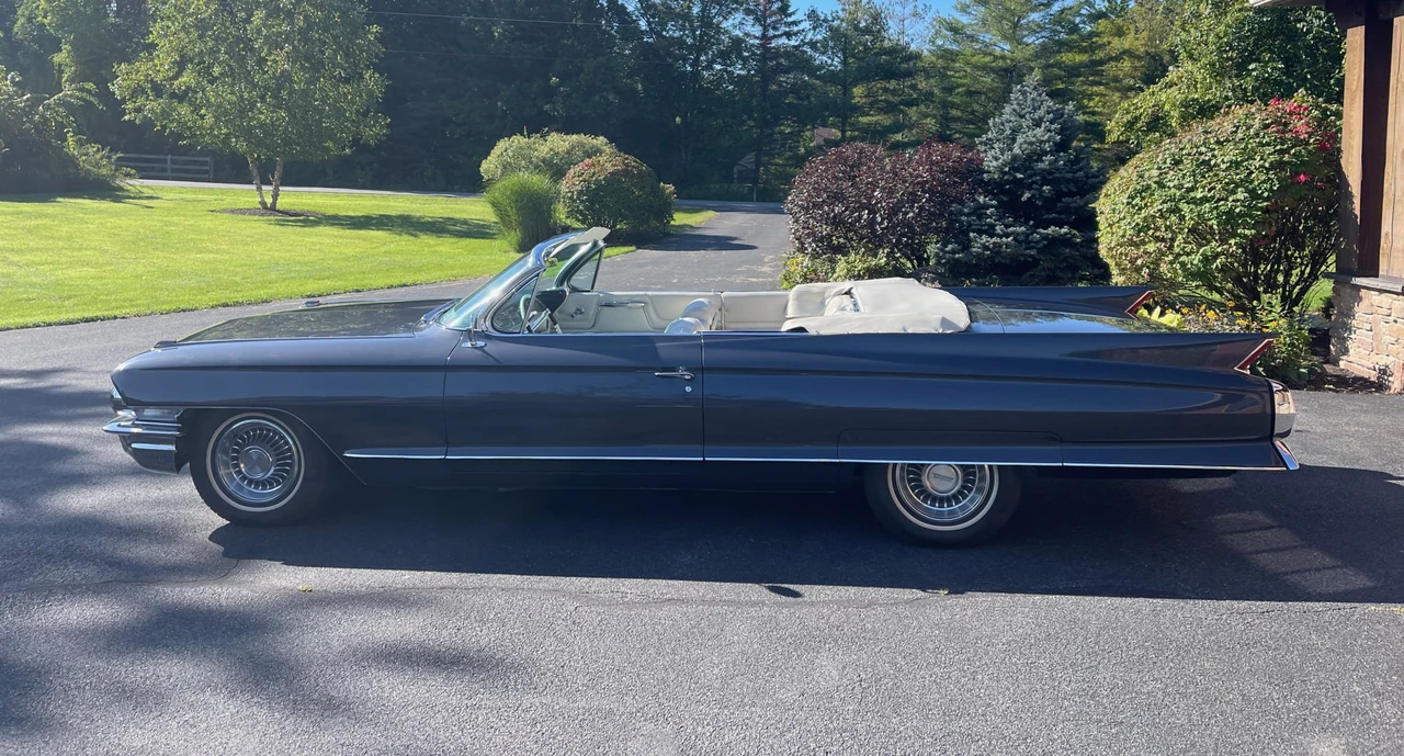 1962 Cadillac Series 62 6th Gen - Image 2 of 31
