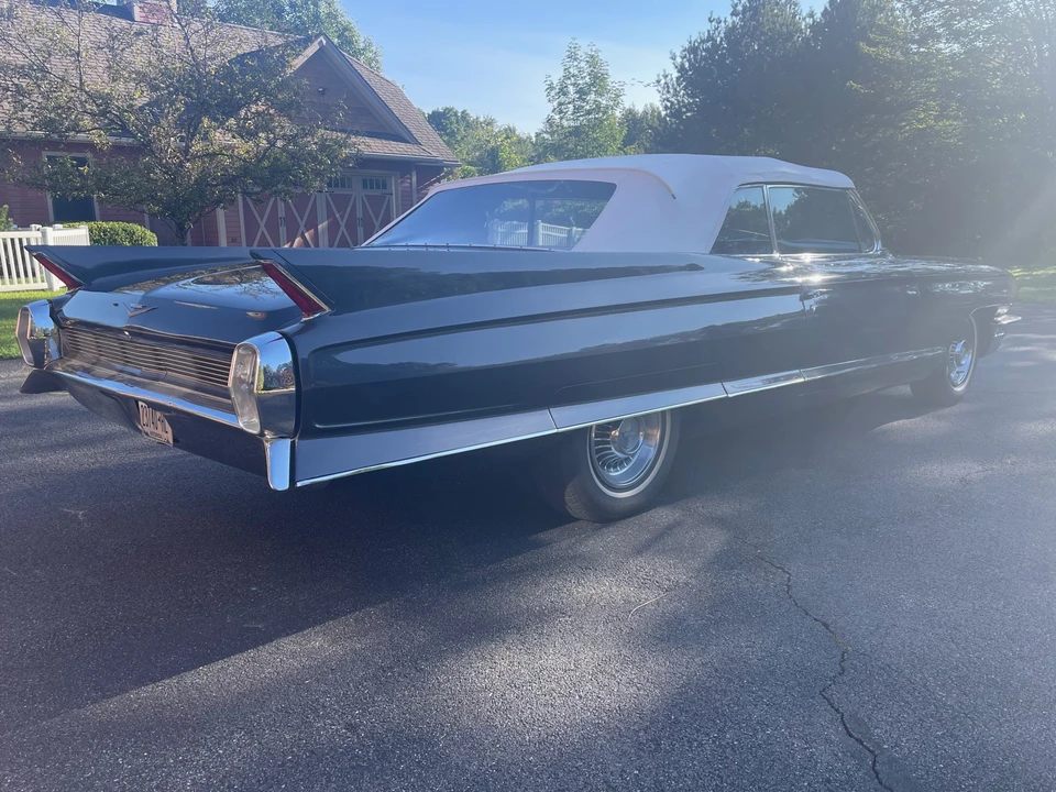 1962 Cadillac Series 62 6th Gen - Image 24 of 31