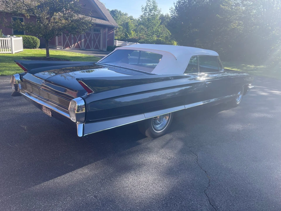 1962 Cadillac Series 62 6th Gen - Image 23 of 31
