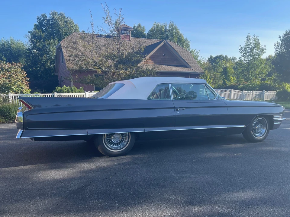 1962 Cadillac Series 62 6th Gen - Image 22 of 31