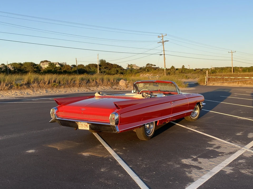 1962 Cadillac Series 62 6th Gen - Image 11 of 31