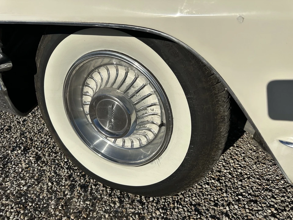 1962 Cadillac Series 62 6th Gen - Image 15 of 21
