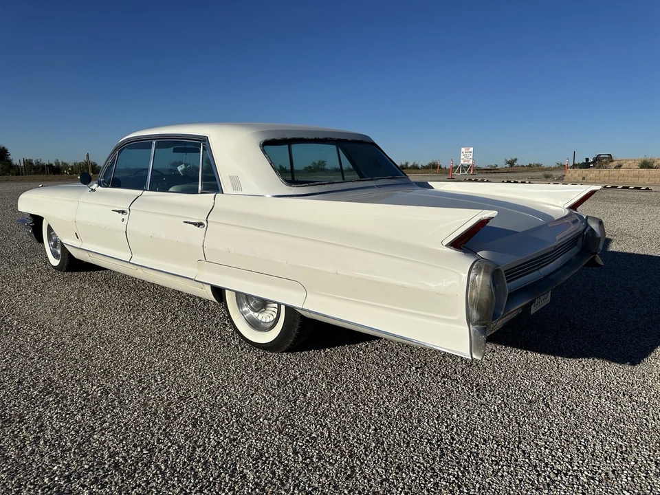 1962 Cadillac Series 62 6th Gen - Image 9 of 21