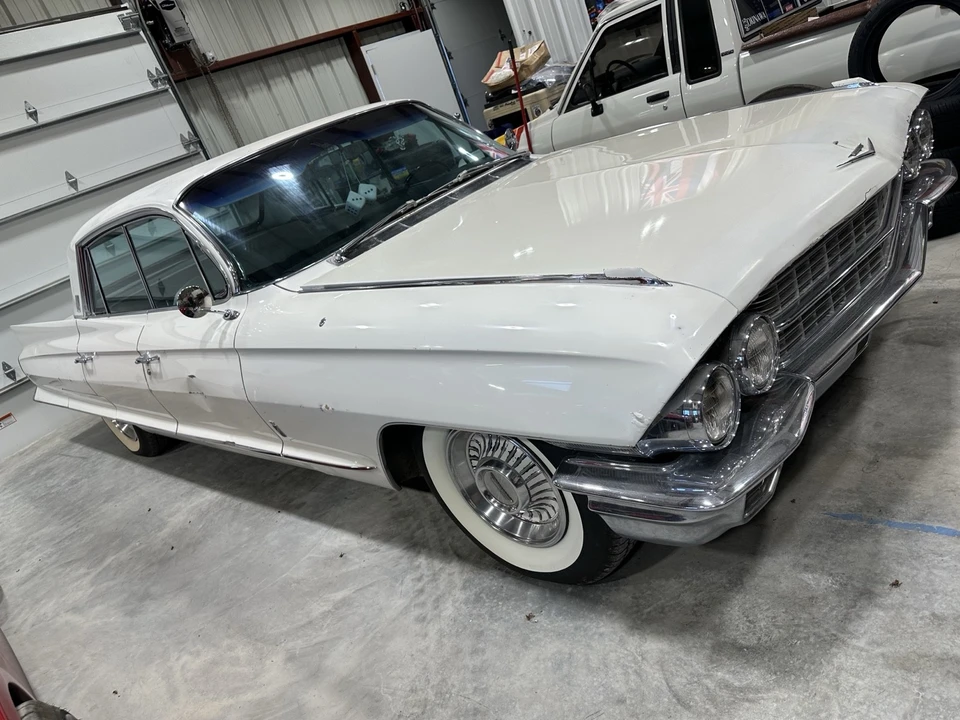 1962 Cadillac Series 62 6th Gen - Image 2 of 21