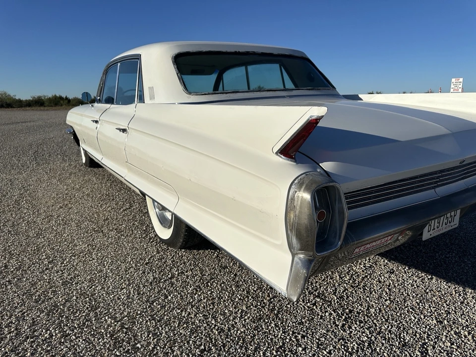 1962 Cadillac Series 62 6th Gen - Image 10 of 21