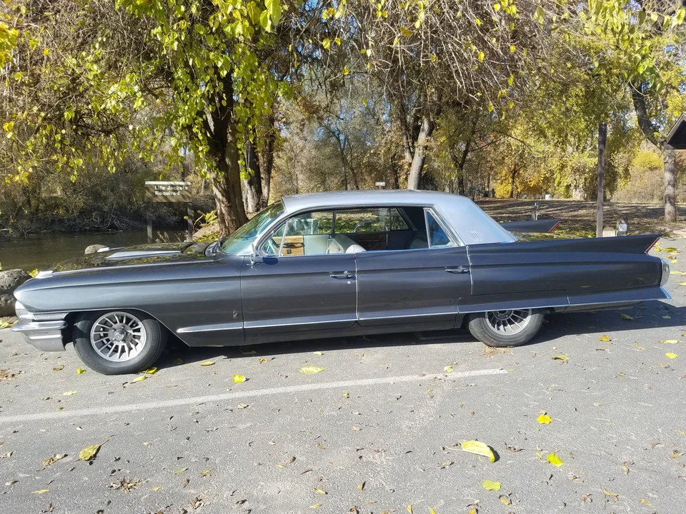1962 Cadillac Sixty Special - Image 3 of 31