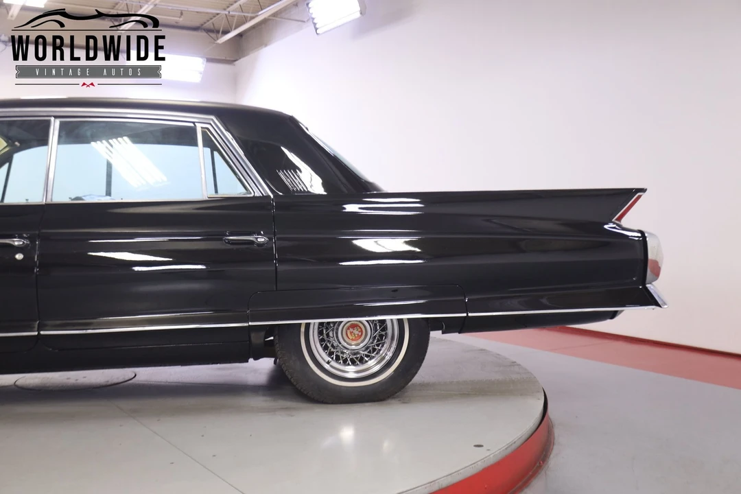 1962 Cadillac Fleetwood - Image 10 of 12