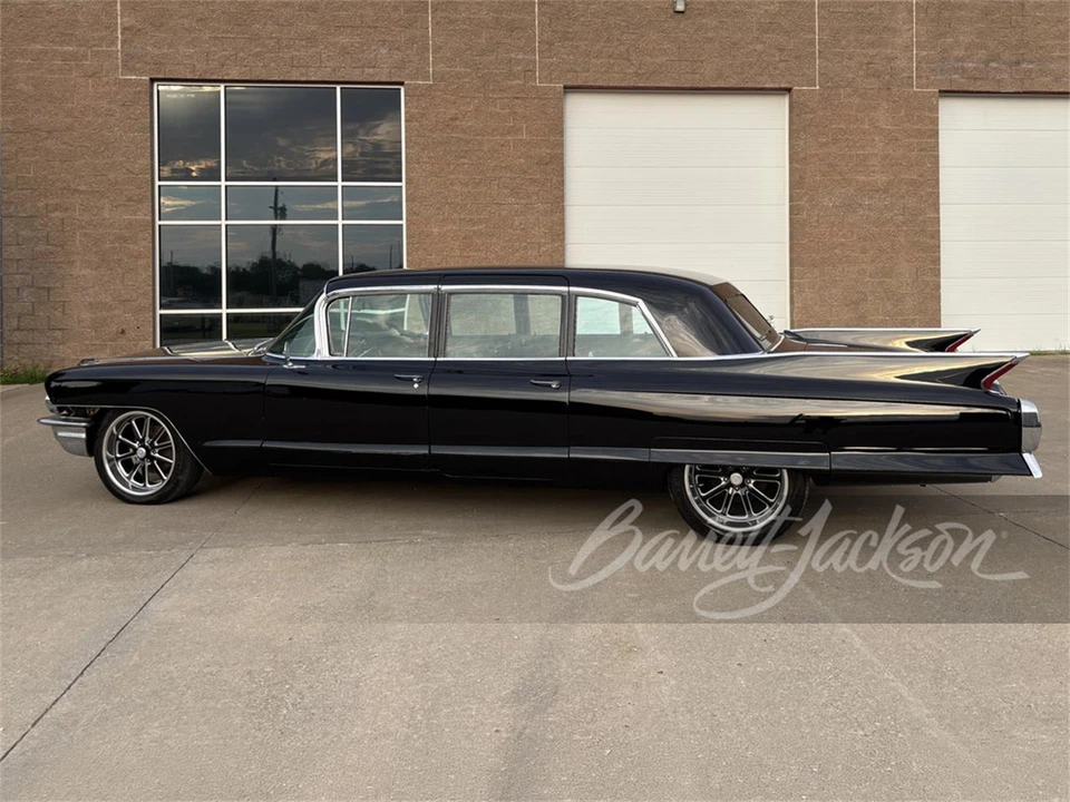 1962 Cadillac Fleetwood - Image 2 of 5