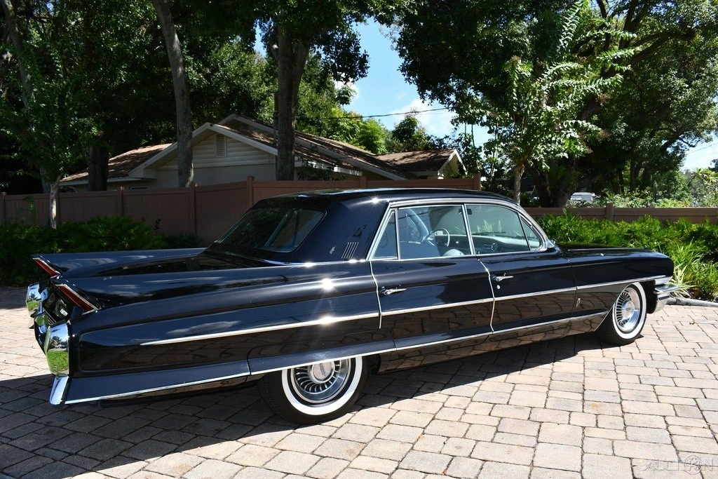1962 Cadillac Sixty Special - Image 2 of 21