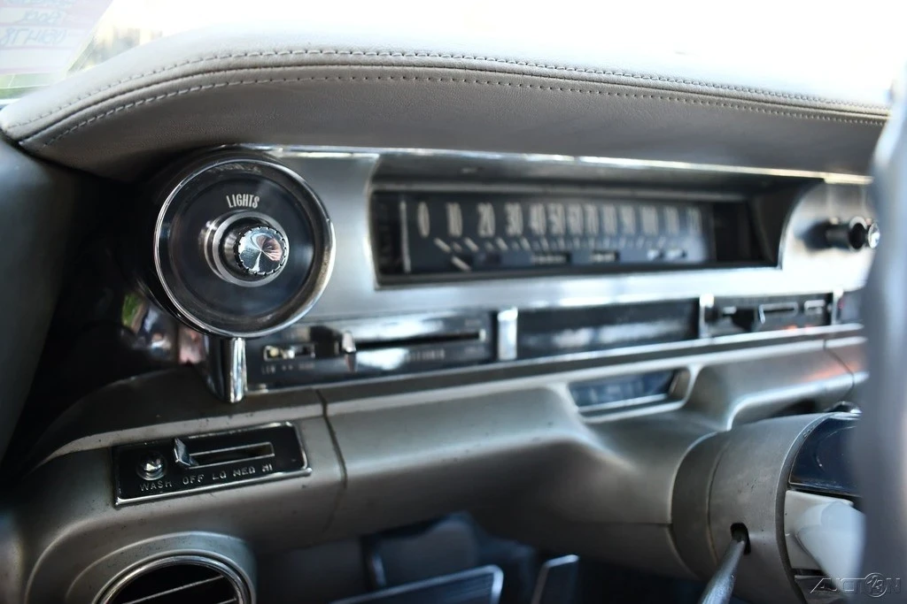 1962 Cadillac Sixty Special - Image 11 of 21