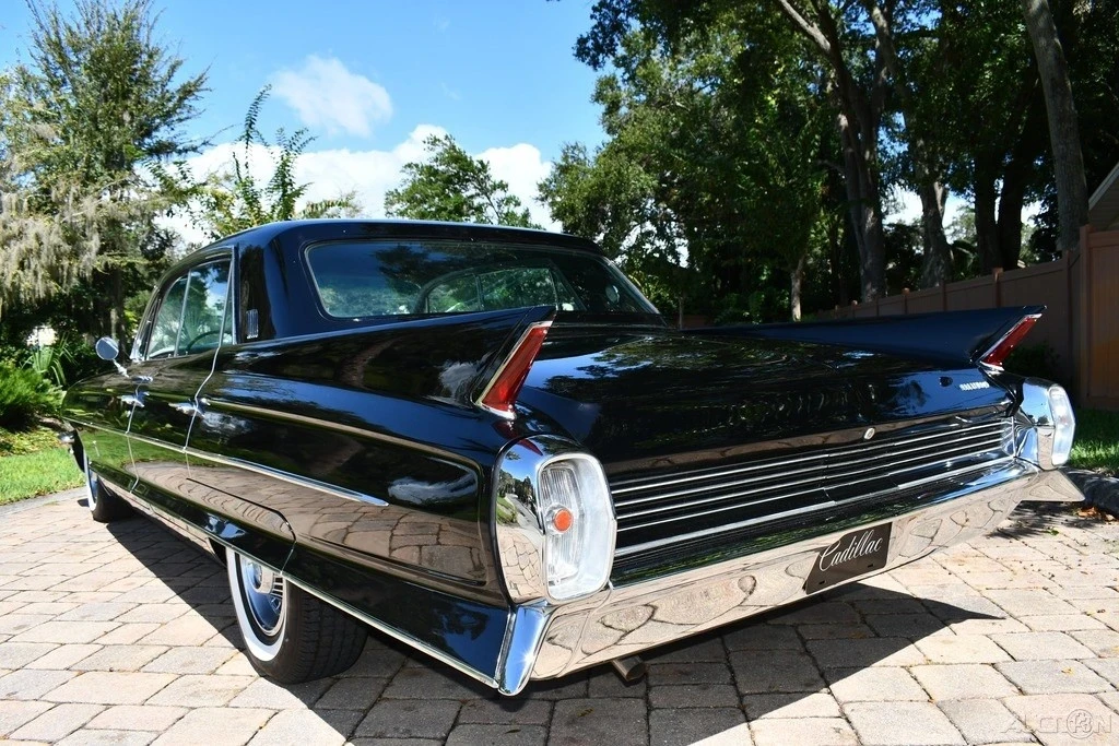 1962 Cadillac Sixty Special - Image 10 of 21