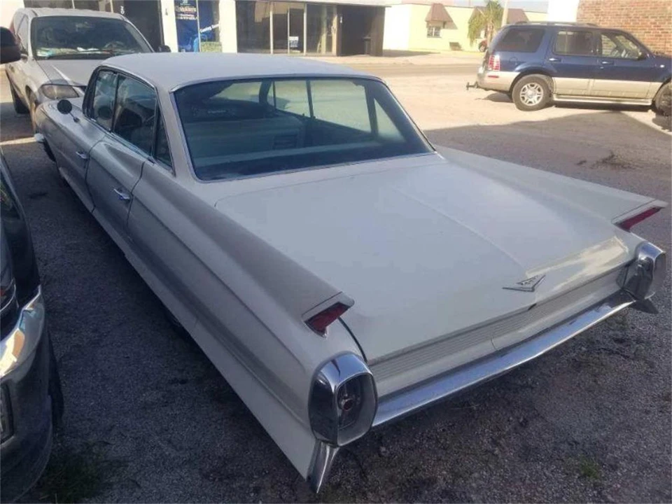1962 Cadillac Fleetwood - Image 10 of 13