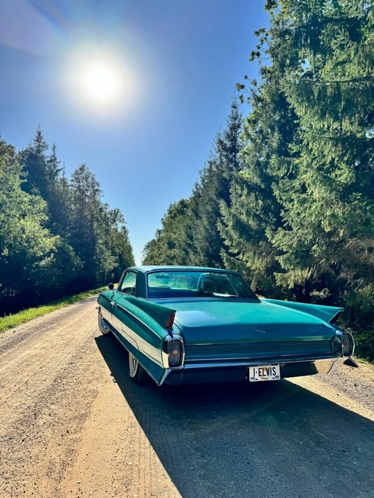 1962 Cadillac DeVille 2nd Gen - Image 16 of 26