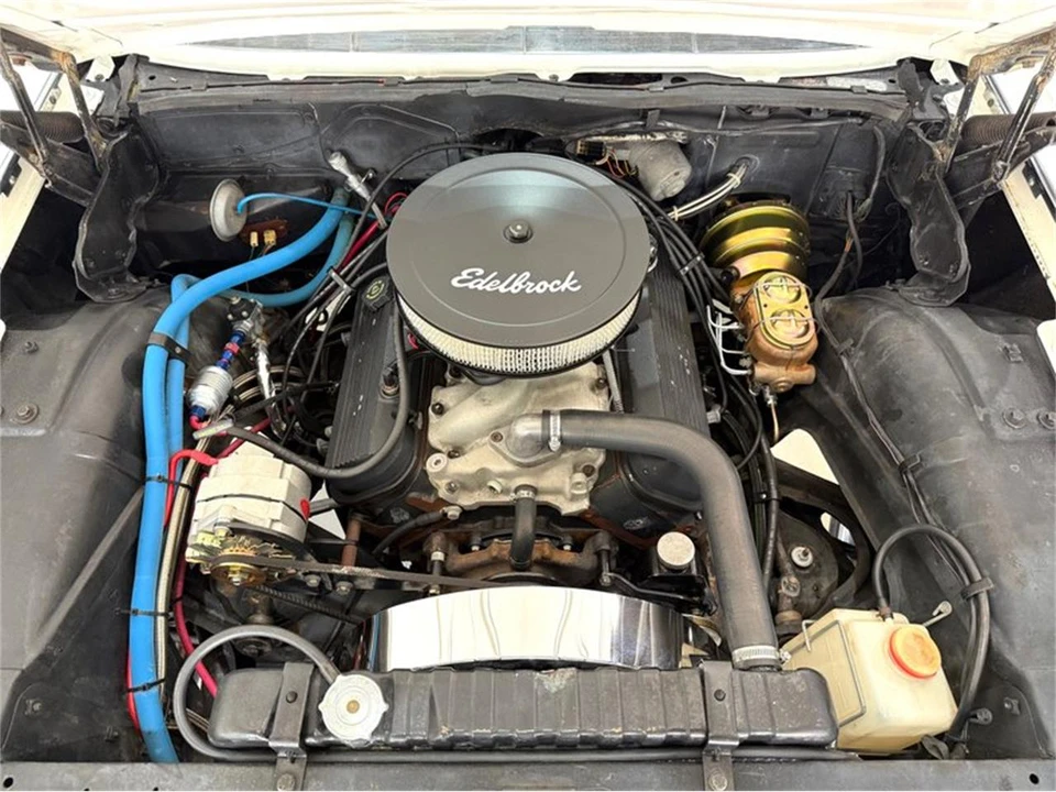 1962 Cadillac Series 62 6th Gen - Image 18 of 31