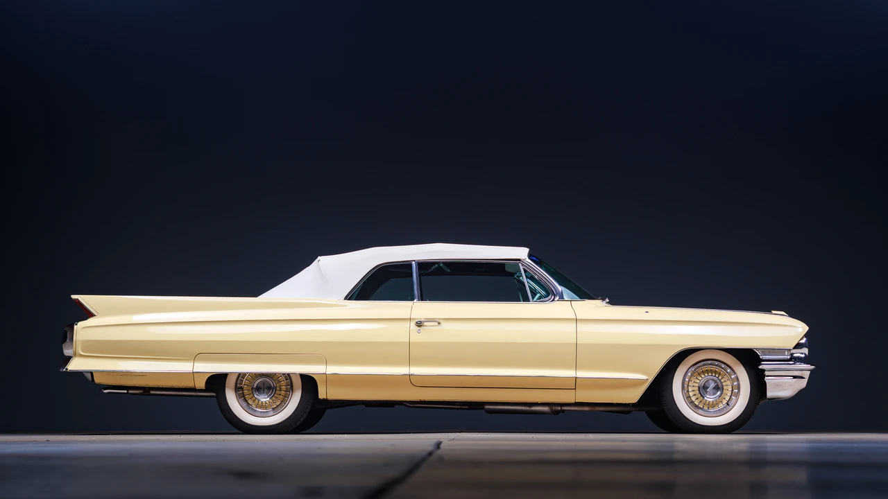 1962 Cadillac Series 62 6th Gen - Image 14 of 31
