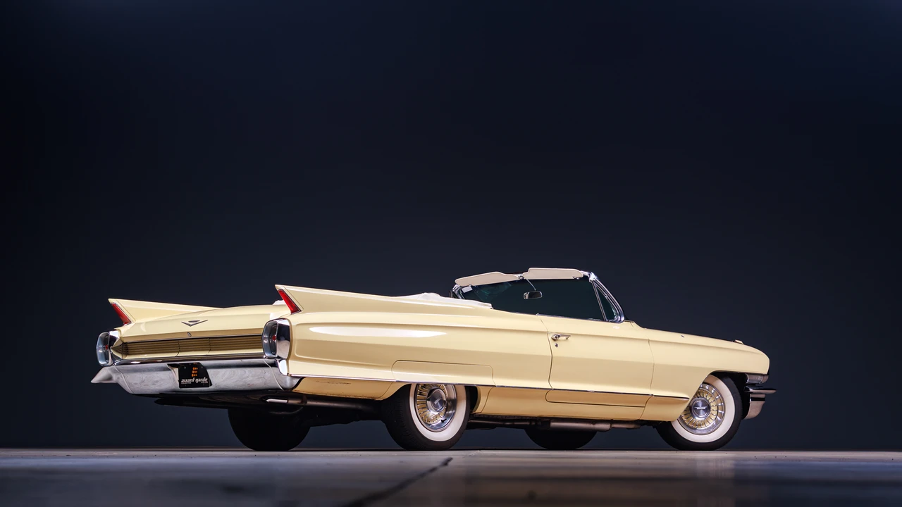 1962 Cadillac Series 62 6th Gen - Image 15 of 31