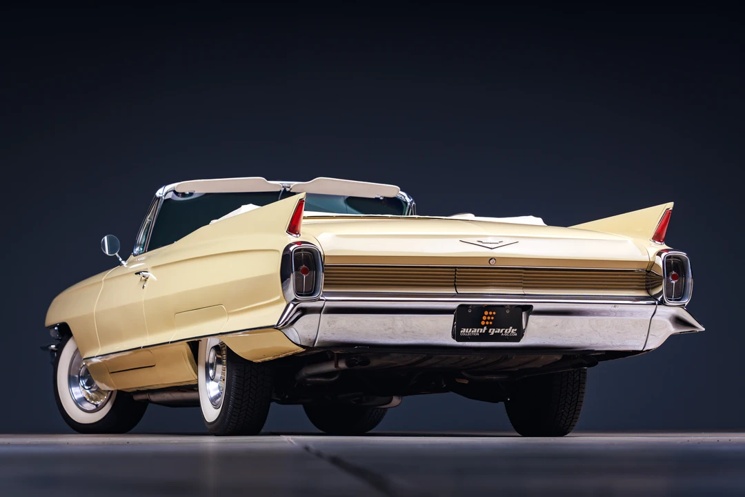 1962 Cadillac Series 62 6th Gen - Image 24 of 31