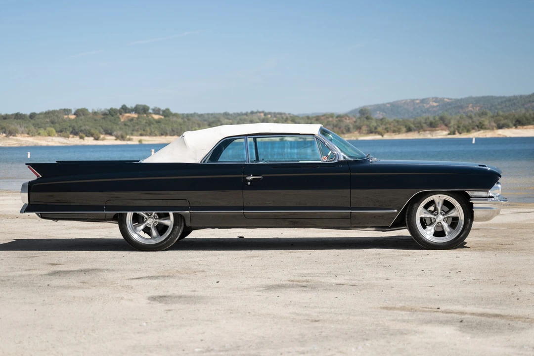 1962 Cadillac Series 62 6th Gen - Image 11 of 31