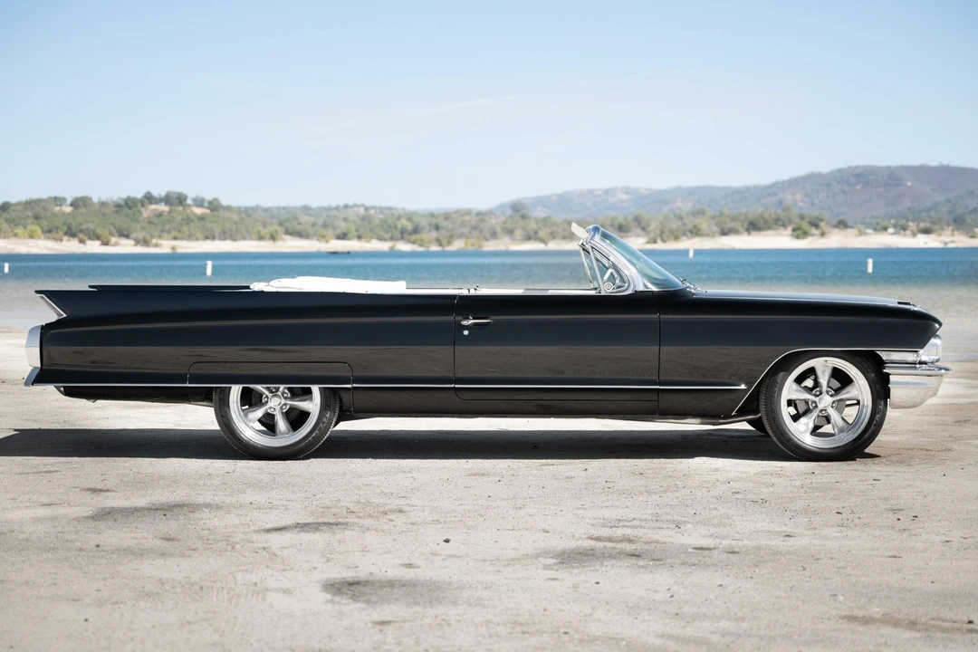 1962 Cadillac Series 62 6th Gen - Image 4 of 31