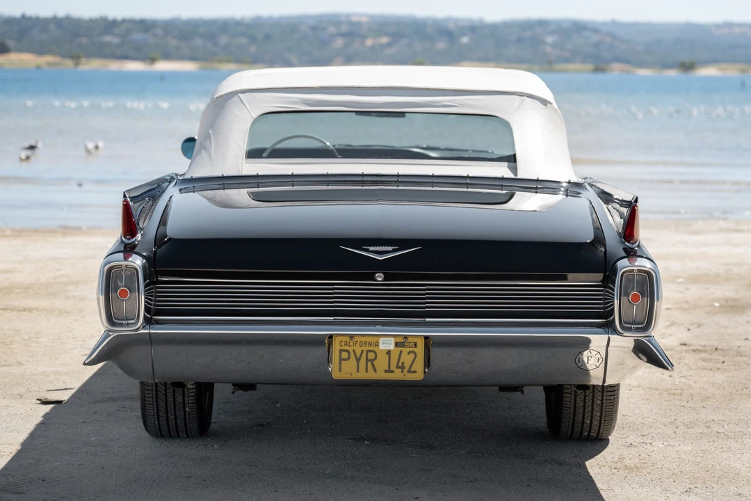 1962 Cadillac Series 62 6th Gen - Image 13 of 31