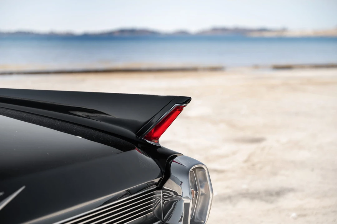 1962 Cadillac Series 62 6th Gen - Image 25 of 31