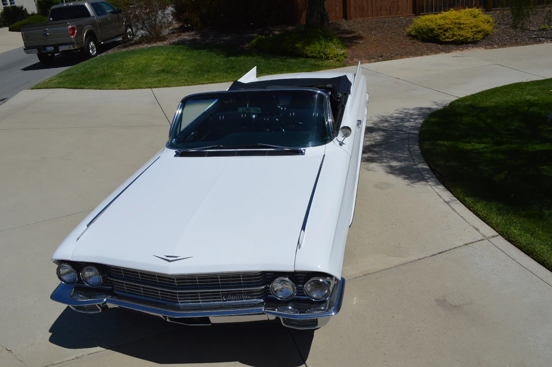 1962 Cadillac Series 62 6th Gen - Image 3 of 31