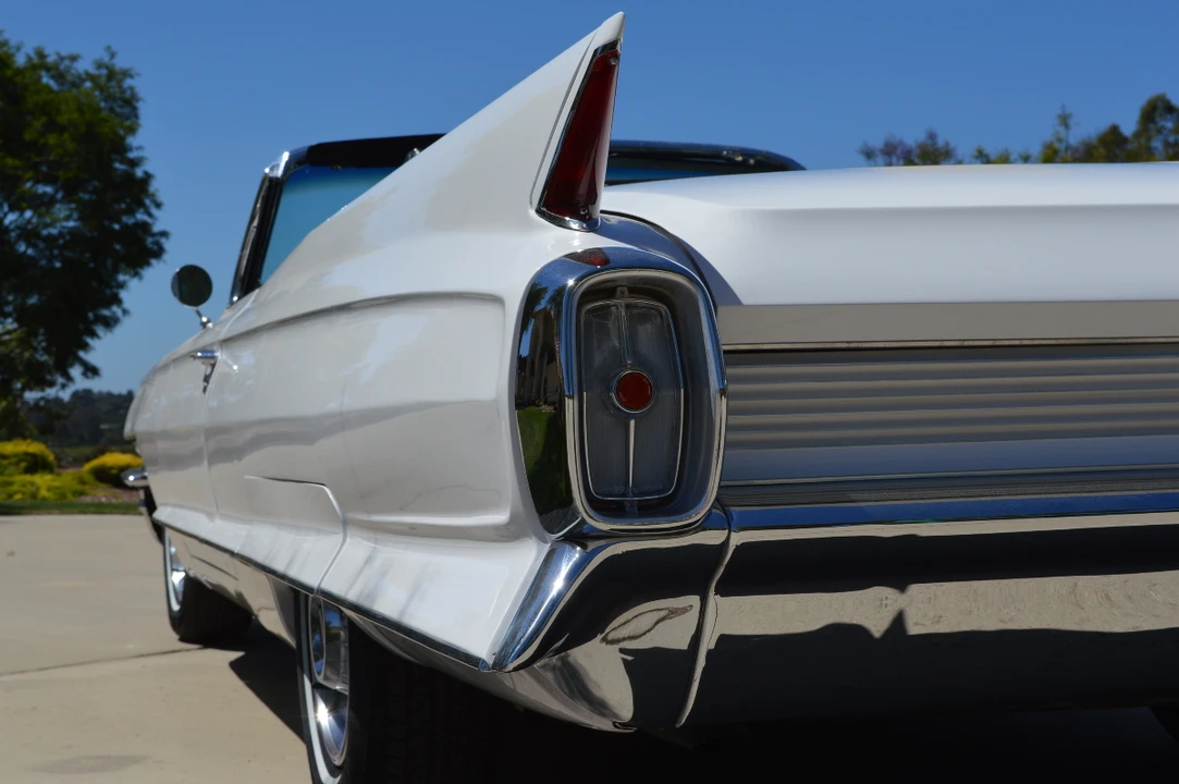 1962 Cadillac Series 62 6th Gen - Image 21 of 31