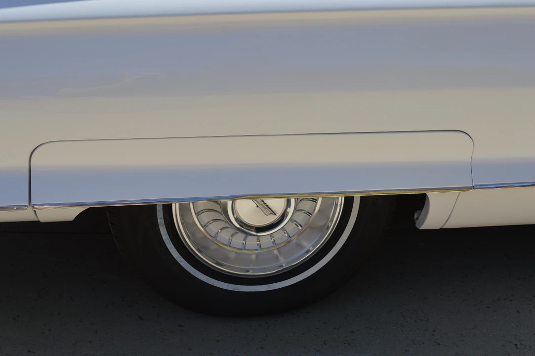 1962 Cadillac Series 62 6th Gen - Image 26 of 31