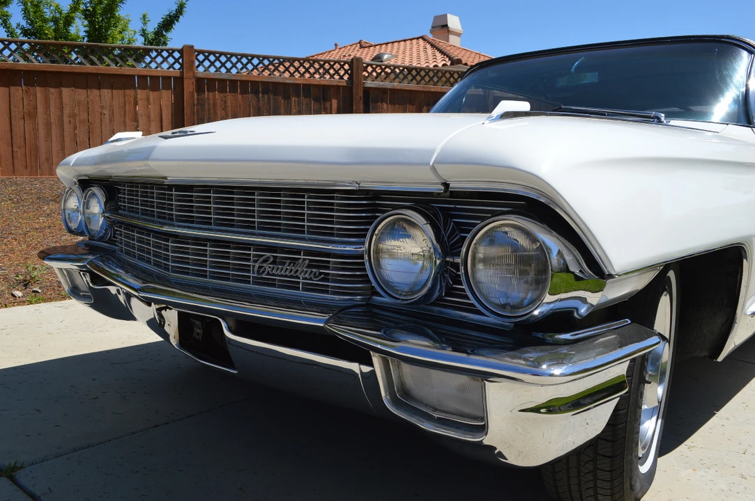 1962 Cadillac Series 62 6th Gen - Image 15 of 31