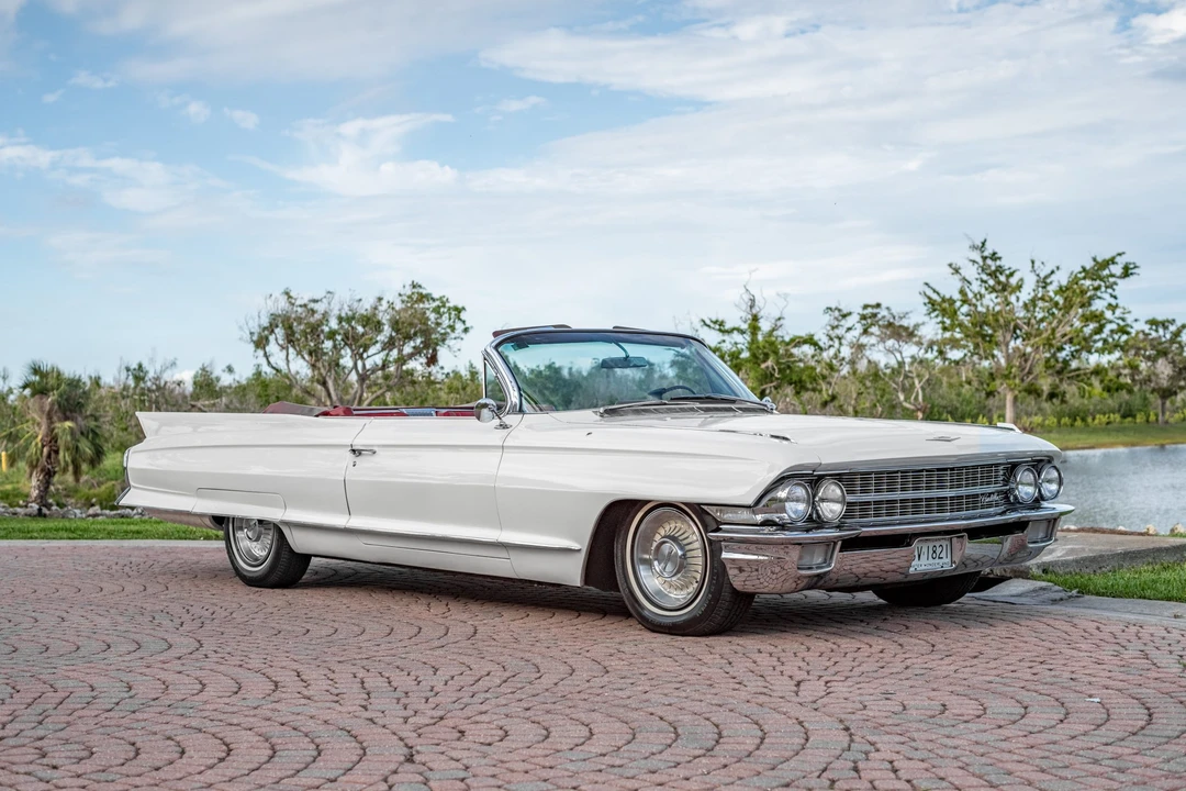 1962 Cadillac Series 62 6th Gen - Image 14 of 31
