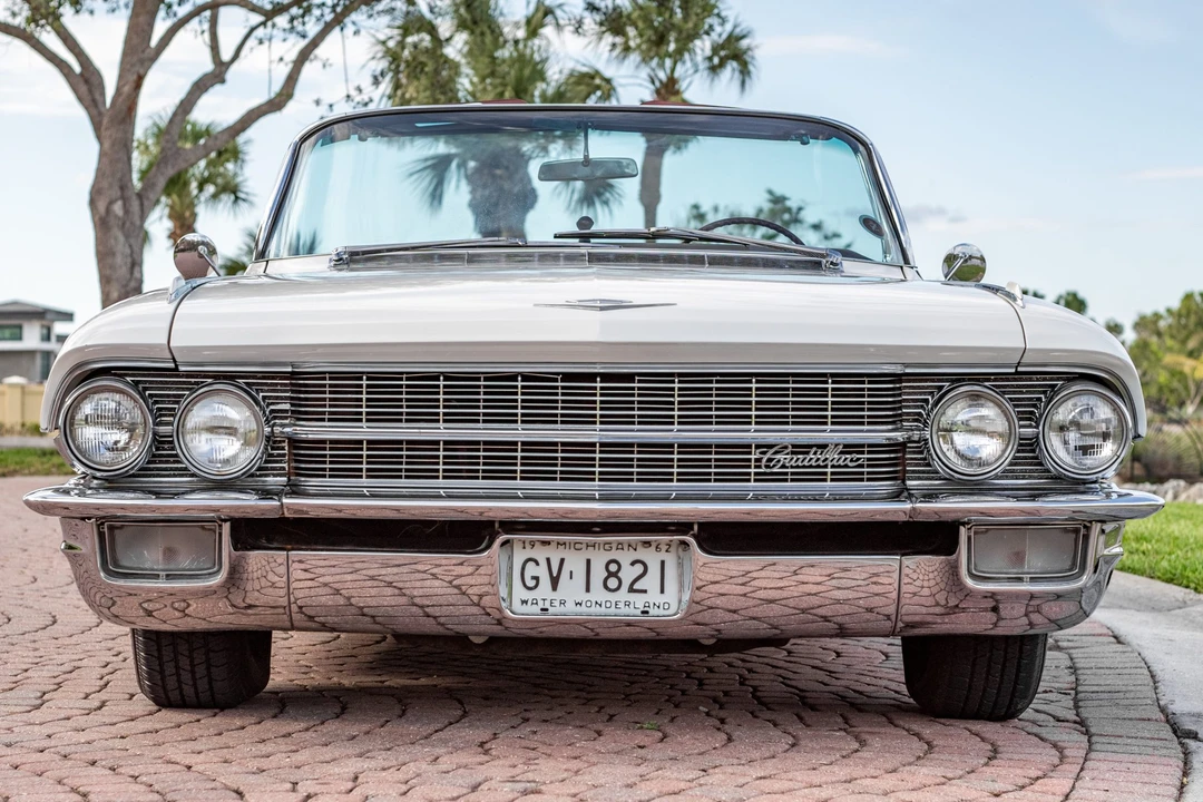 1962 Cadillac Series 62 6th Gen - Image 12 of 31